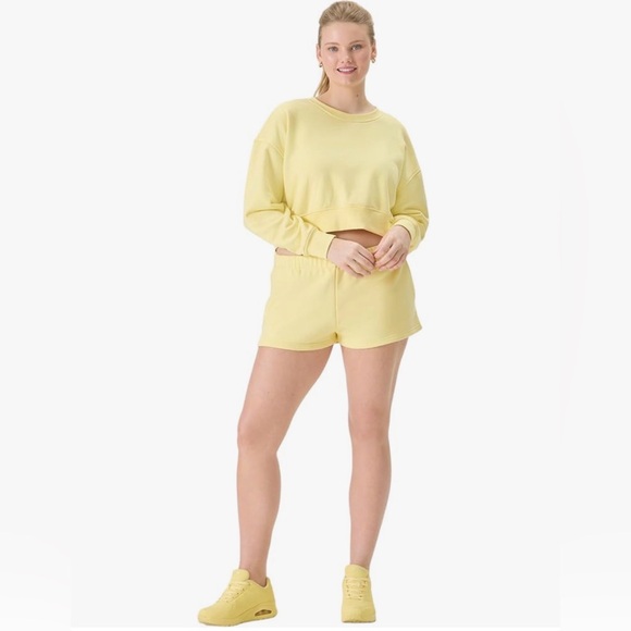 Florence by Mills cropped sweatshirt - Picture 2 of 11